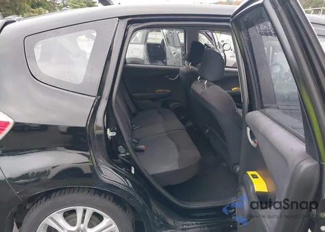 2010 Honda Fit Sport из США, поврежденный, VIN JHMGE8H42AC007729